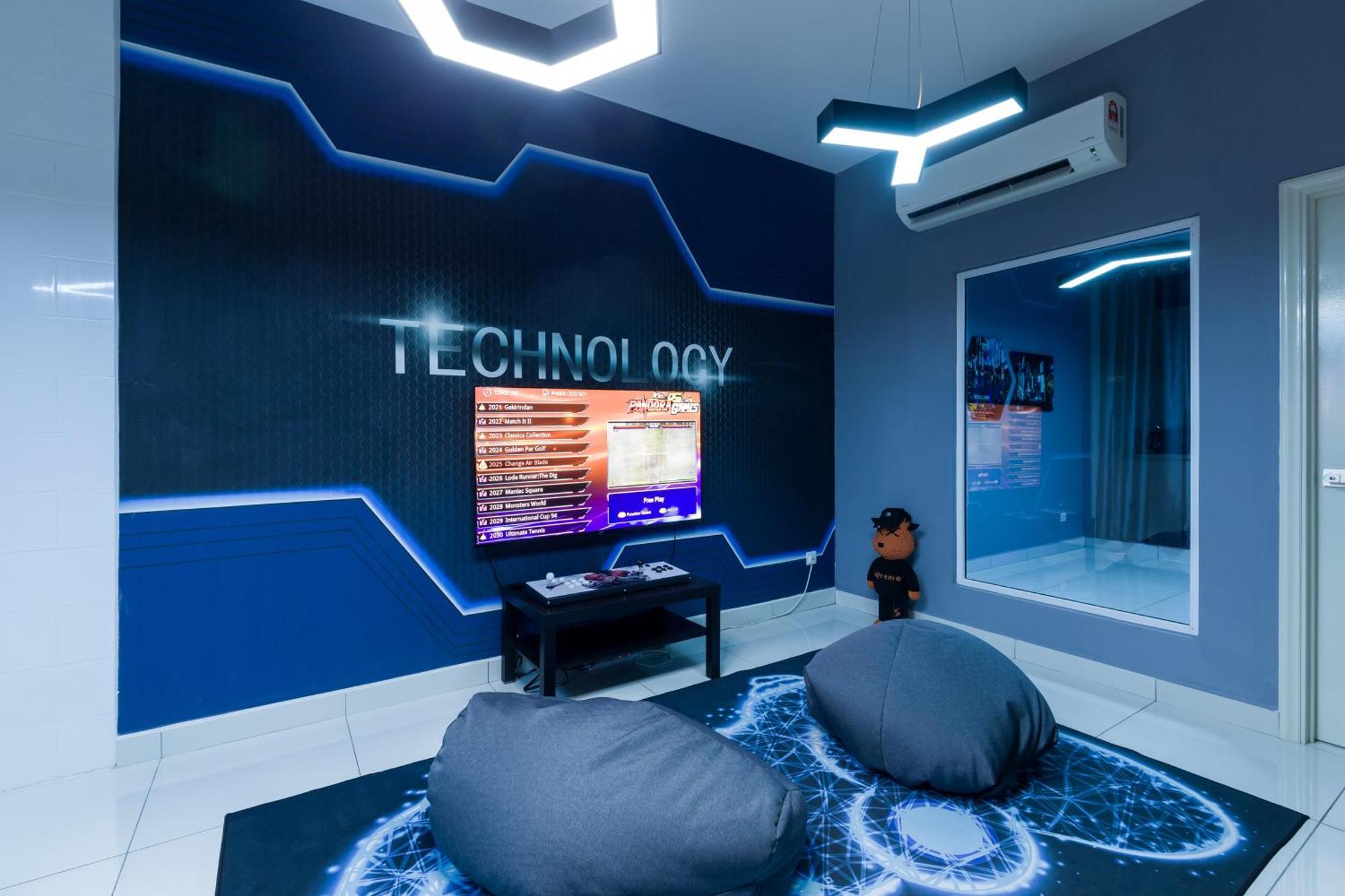 Arte Mont Kiara Aparthotel Kuala Lumpur Buitenkant foto The Technology Room